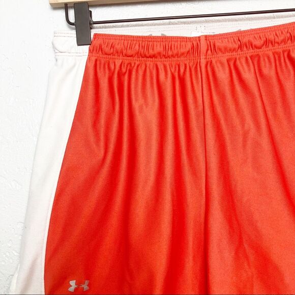 Under armour orange white shorts - Picture 3 of 5
